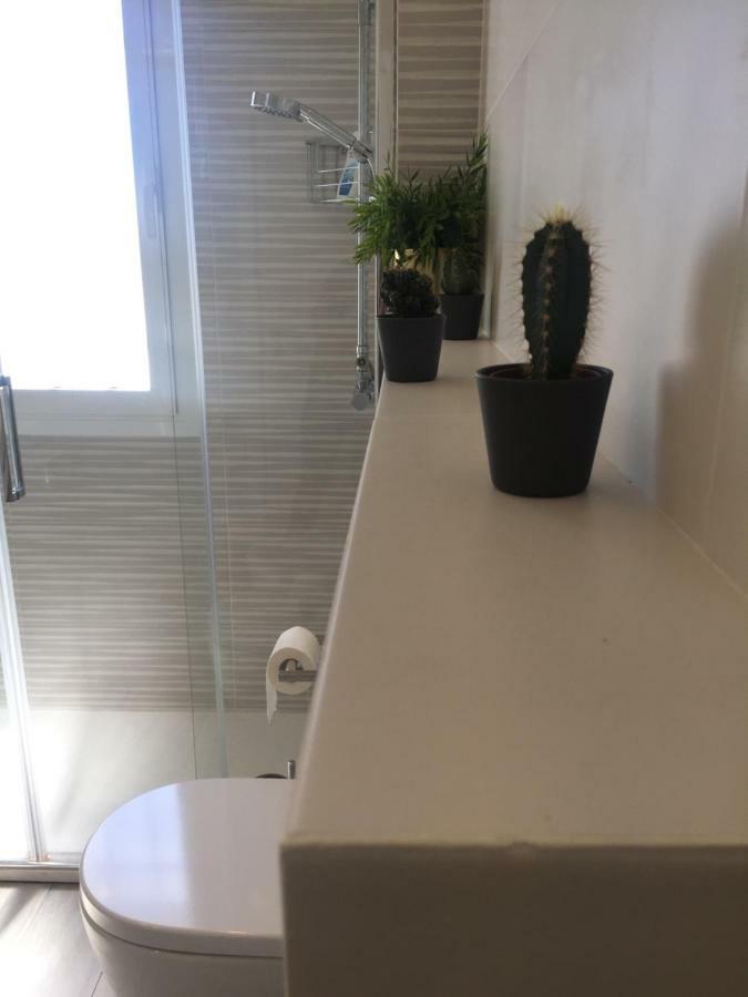 Penthouse Asuncion Feria Apartment Seville Luaran gambar